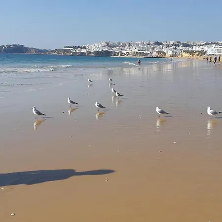 Jeannie's Oura Estrela Albufeira