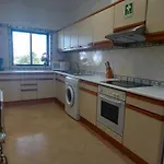 Jeannie's Oura Estrela Appartement *