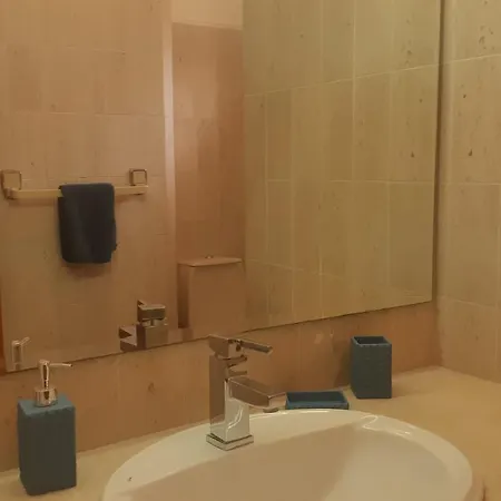 Jeannie's Oura Estrela Албуфейра