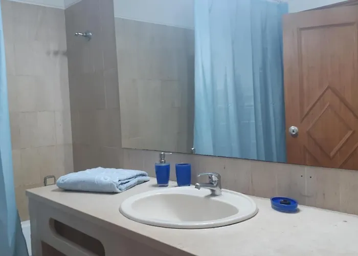 Апартаменти Jeannie's Oura Estrela *