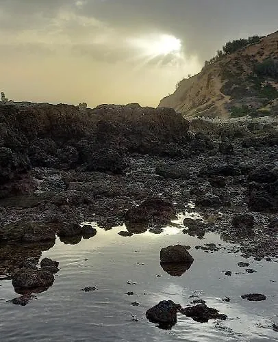 Jeannie's Oura Estrela Апартаменти *