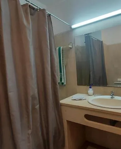 Jeannie's Oura Estrela Албуфейра