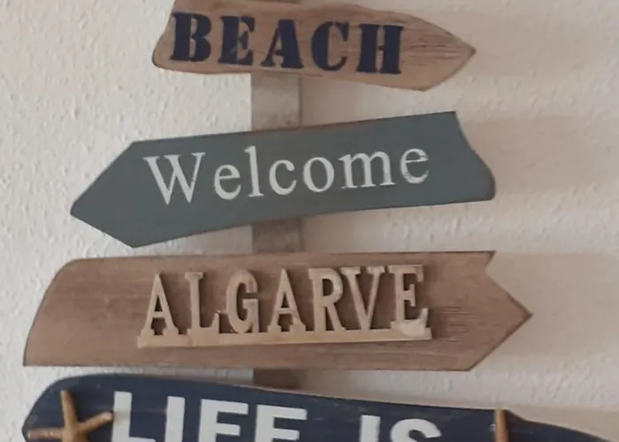 Апартаменти Jeannie's Oura Estrela Албуфейра