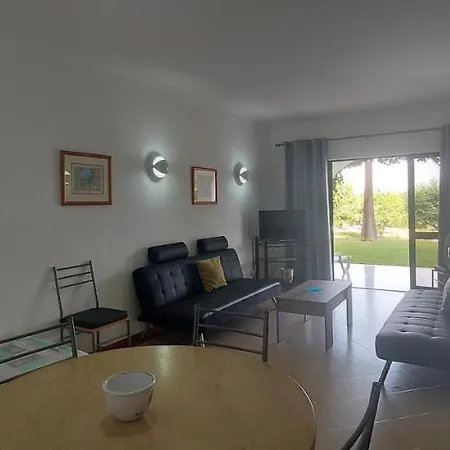 Jeannie's Oura Estrela Daire Albufeira