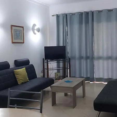 Jeannie's Oura Estrela Apartamento *